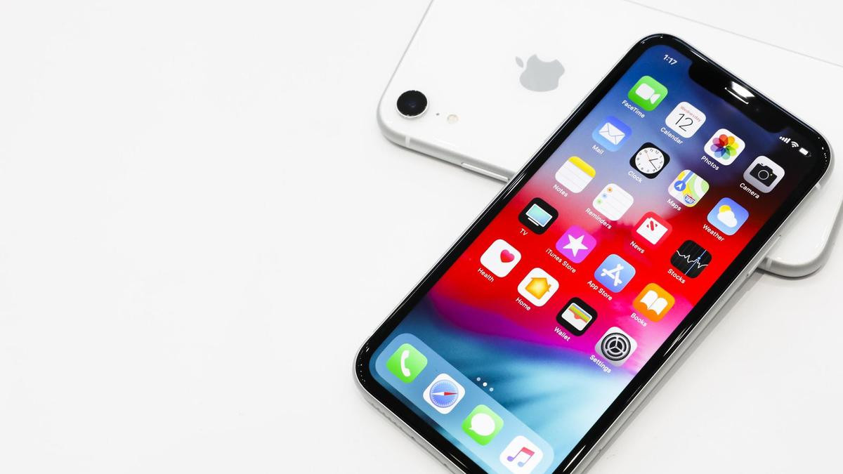 Chẳng ai biết chữ 'R' trong iPhone Xr có nghĩa là gì nhưng cách giải thích này sẽ khiến bạn phải công nhận là đúng Ảnh 2