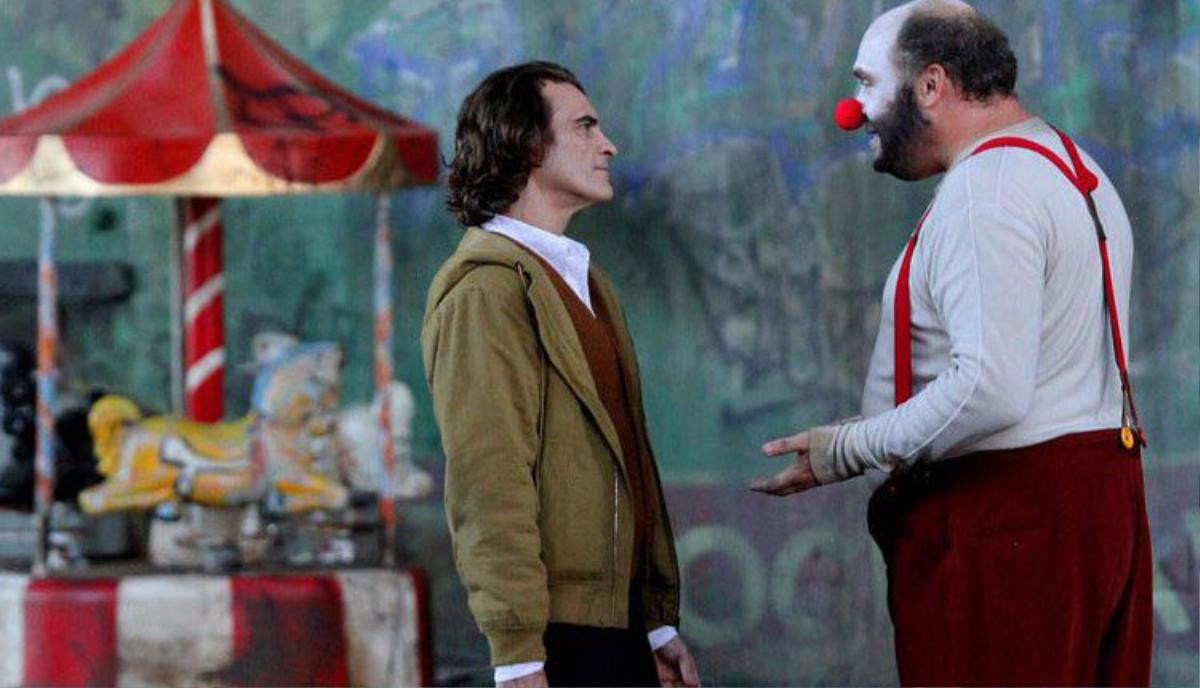 Hé lộ những hình ảnh đầu tiên của ‘Joker phiên bản mới’ Joaquin Phoenix Ảnh 3