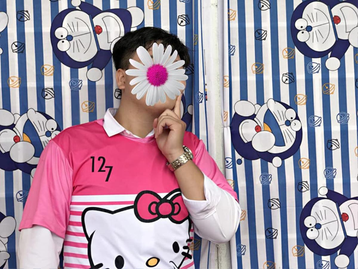 Chọn luôn áo lớp màu hồng Hello Kitty, teen Vĩnh Long thể hiện độ 'chơi lầy' Ảnh 6