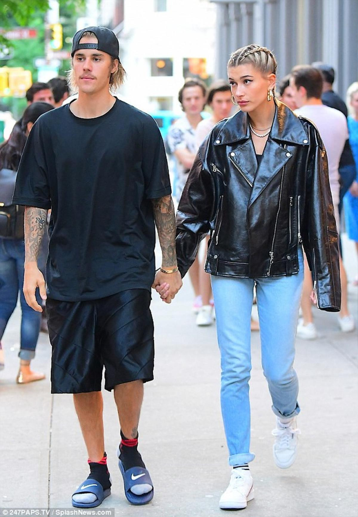 Justin Bieber và Hailey Baldwin đã kết hôn, đến người thân còn 'ngã ngửa' Ảnh 1