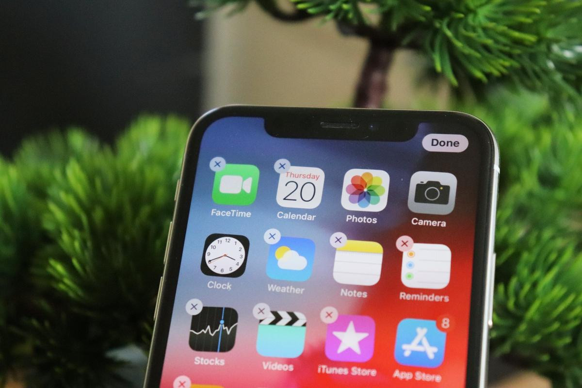 Khó chịu vì iOS 12 có nhiều app cài sẵn, bạn có thể xoá nó đi dễ dàng Ảnh 1