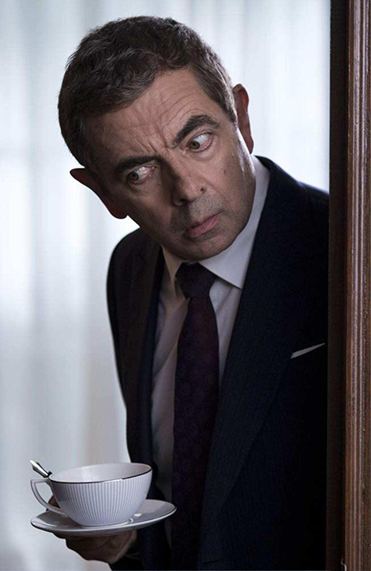 'Mr. Bean' tái xuất trong 'Johnny English Strikes Again': Khi may mắn cũng là một siêu năng lực Ảnh 1