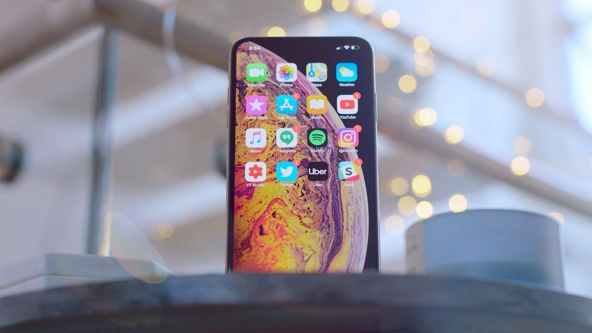 Vì sao iPhone Xs và iPhone Xs Max không gây sốt tại Việt Nam? Ảnh 2