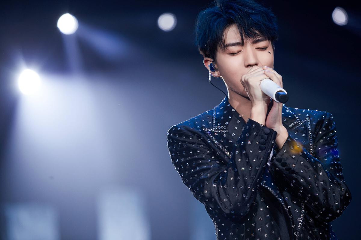 Hậu concert sinh nhật 19, Vương Tuấn Khải (TFBOYS) vội vã đăng ảnh tự sướng và gửi lời nhắn nhủ người hâm mộ Ảnh 17