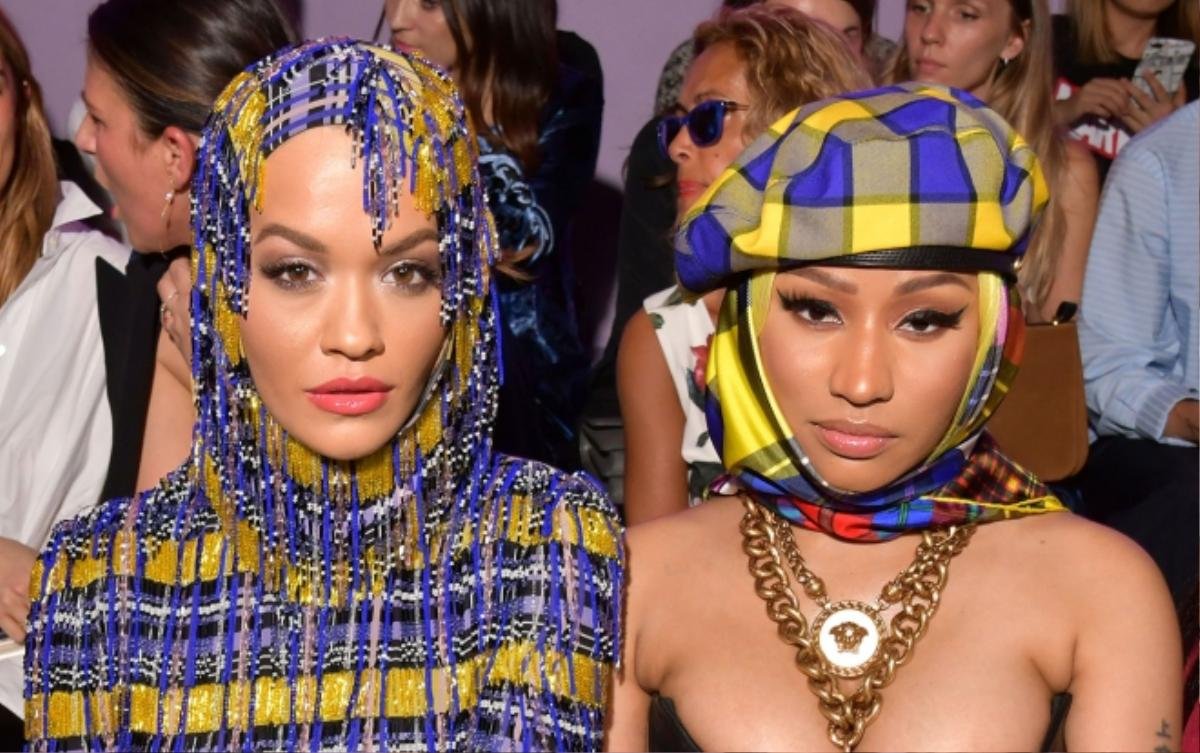 Thấy hình 'chị chị em em' của Nicki Minaj và Rita Ora: Hành động từ Cardi B khiến cư dân mạng ngơ ngác Ảnh 2