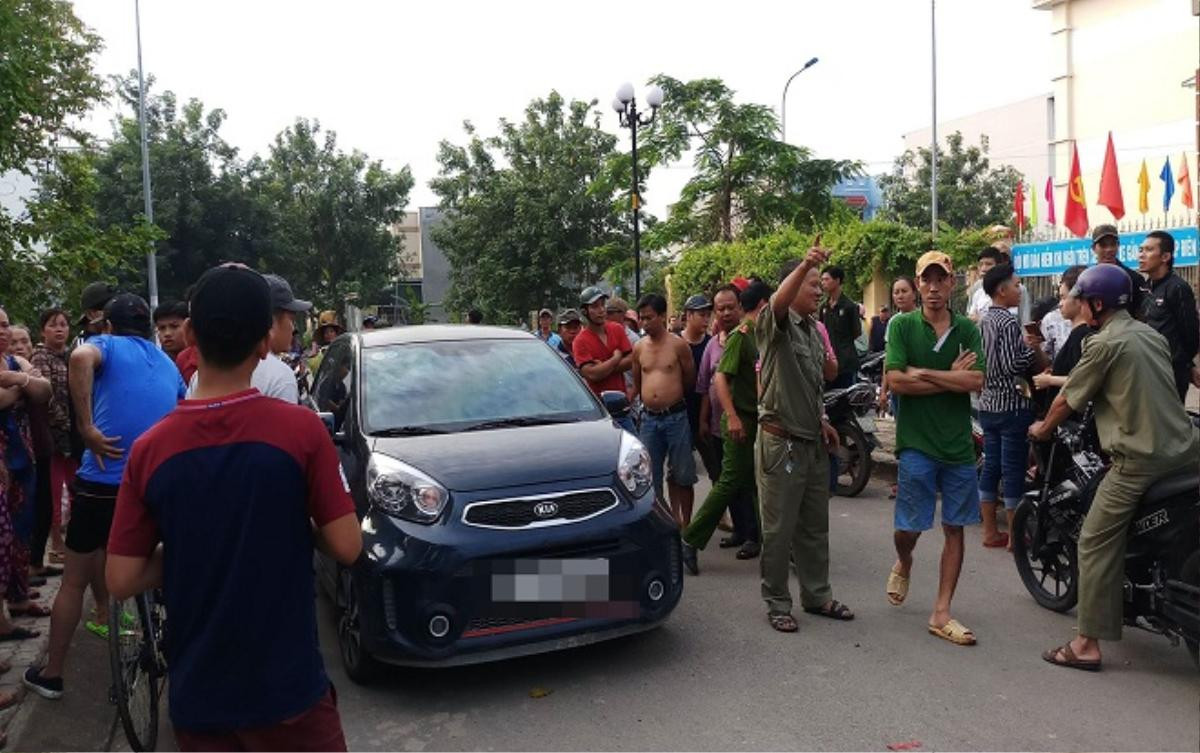 Người đàn ông để lại 2 lá thư rồi treo cổ tự tử trong công viên ở Sài Gòn Ảnh 2