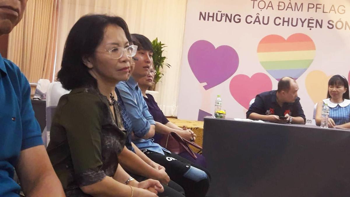 Các bậc cha mẹ nói gì về hôn nhân bình phong và chuyện công khai của cộng đồng LGBT? Ảnh 2