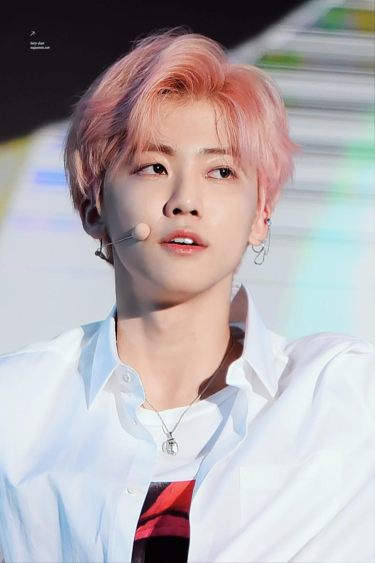 Jaemin (NCT DREAM) đột nhiên nổi rần rần khắp cộng đồng K-fan vì nhuộm tóc hồng Ảnh 7