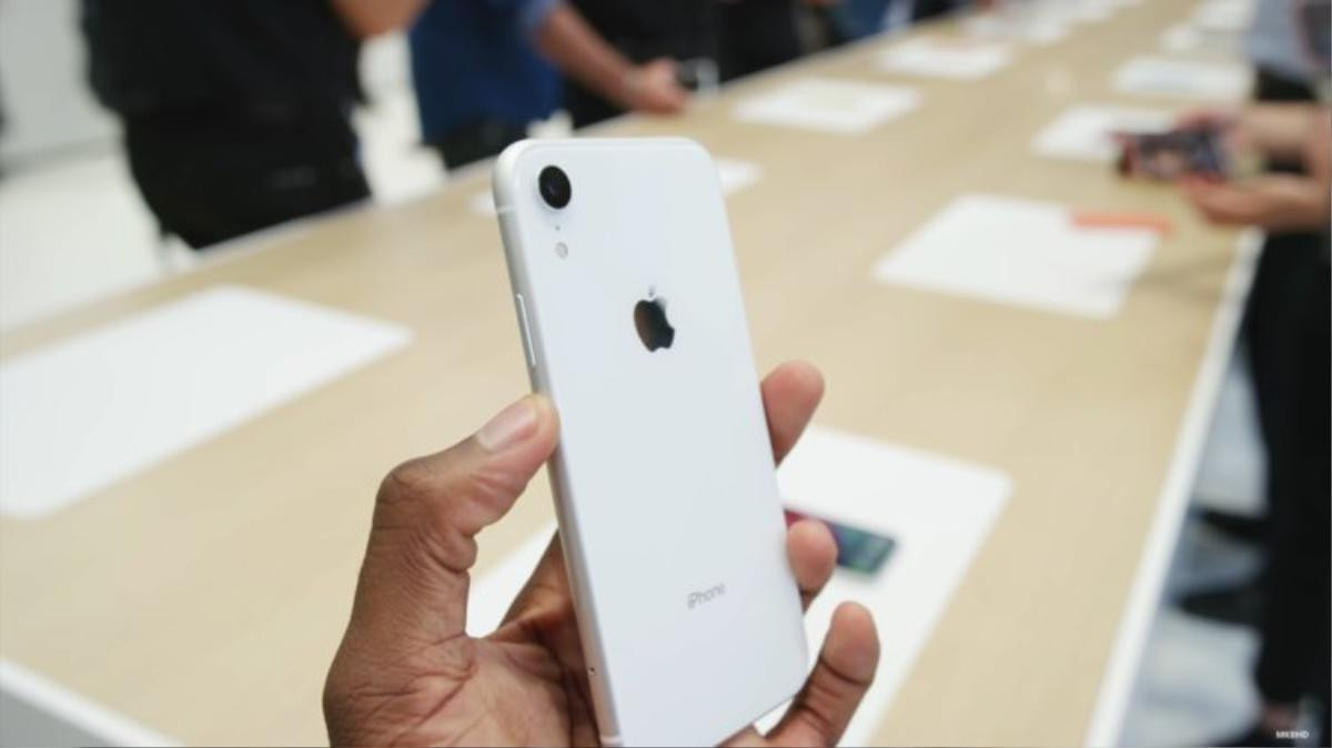 Ngắm trọn vẹn 6 màu máy tuyệt đẹp của iPhone Xr khiến bạn chẳng còn muốn mua iPhone Xs và Xs Max Ảnh 4