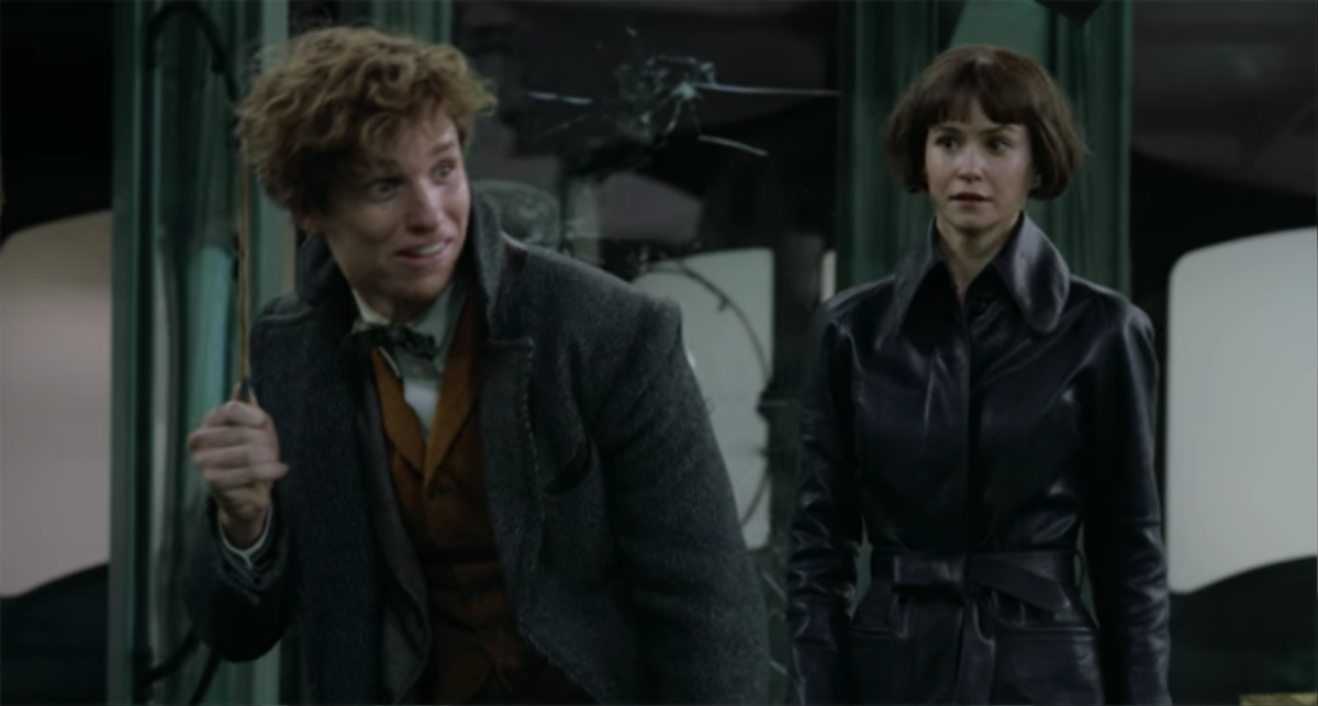 Mổ xẻ 10 tình tiết quan trọng ẩn chứa trong trailer mới của ‘Fantastic Beasts 2′ Ảnh 10