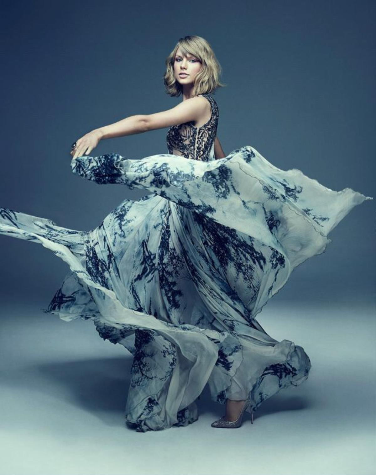 Ngày này 4 năm trước: Taylor Swift hoàn-toàn-không-hát-chữ-nào-cả nhưng vẫn… Quán quân iTunes! Ảnh 4