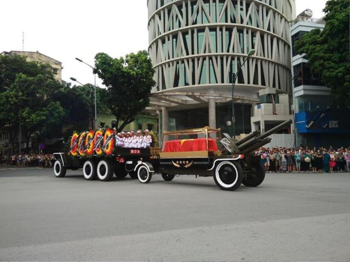 Linh cữu Chủ tịch nước Trần Đại Quang đã về quê nhà Ninh Bình Ảnh 42