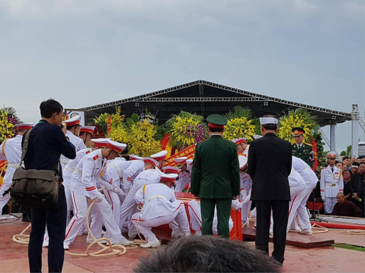 Chủ tịch nước Trần Đại Quang đã an nghỉ tại quê nhà Ảnh 10