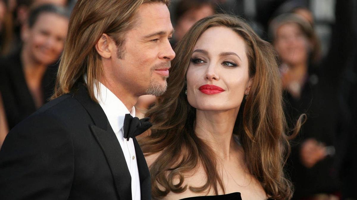 Thực hư thông tin Angelina Jolie khóc lóc đòi quay lại với Brad Pitt? Ảnh 3