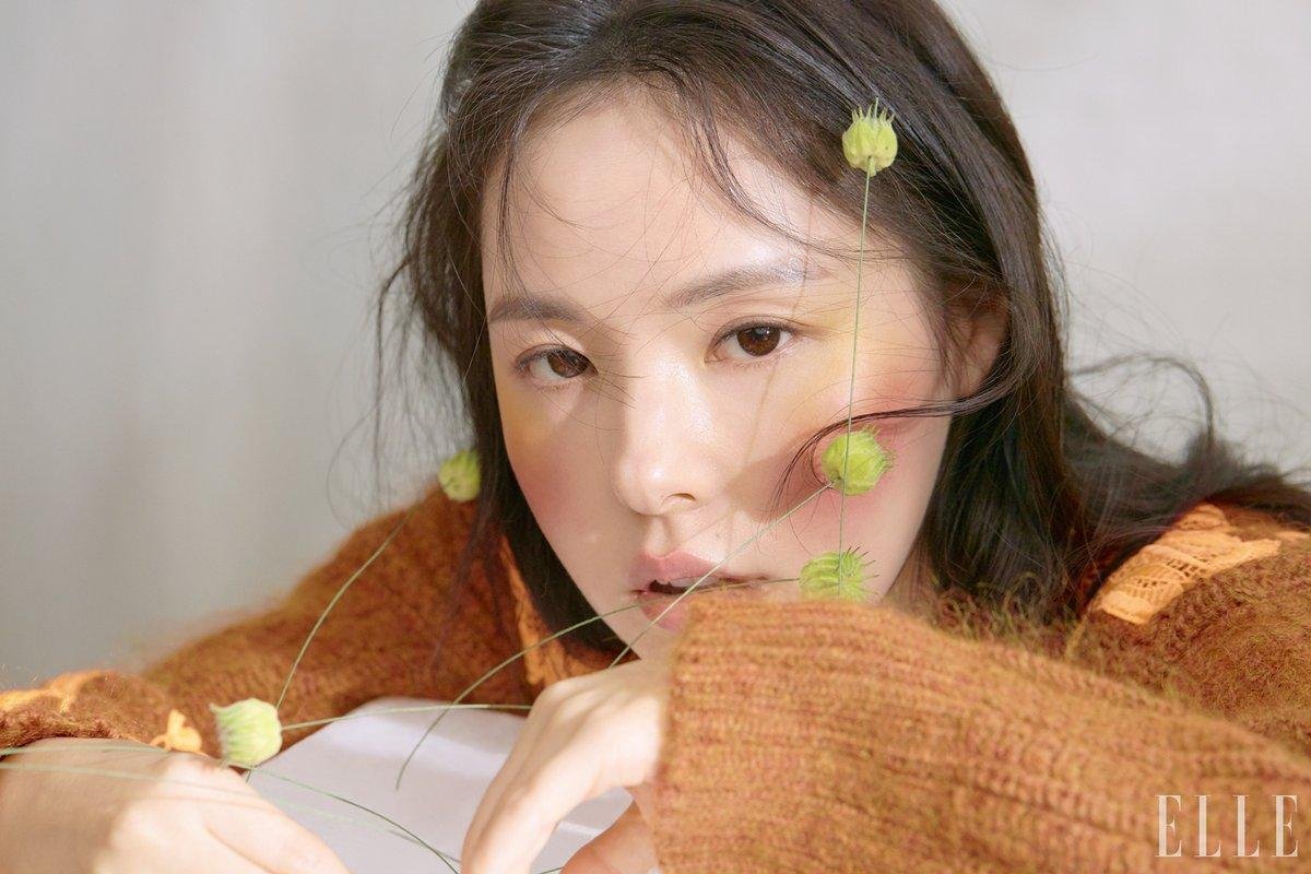 Min Hyo Rin bật mí bí quyết để có lớp trang điểm hoàn hảo cho một buổi sáng bận rộn Ảnh 1