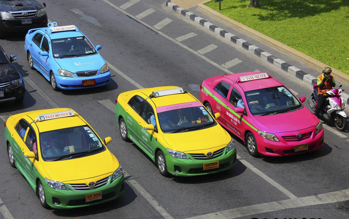 Tại sao taxi thường được sơn màu vàng? Ảnh 2