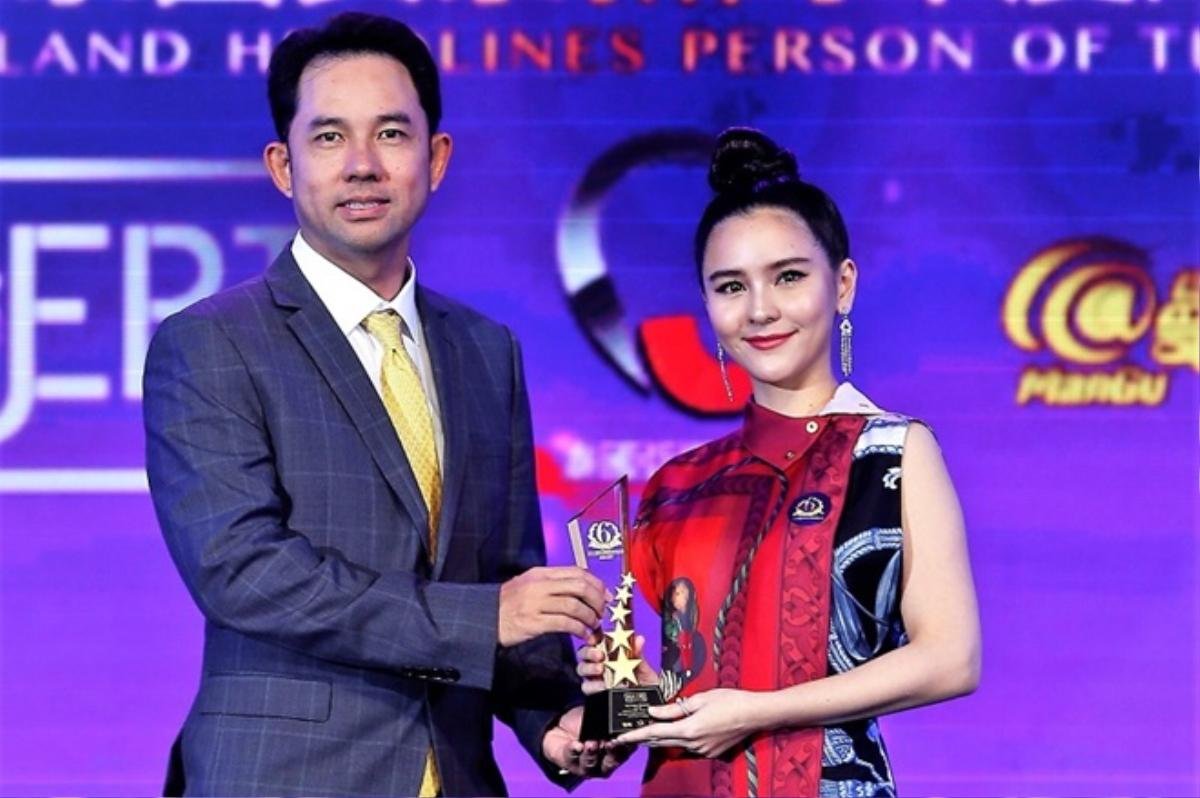 Bella Ranee, Aom Sushar và nhiều sao Thái được trao giải thưởng 'Nhân vật của năm 2018' Ảnh 5