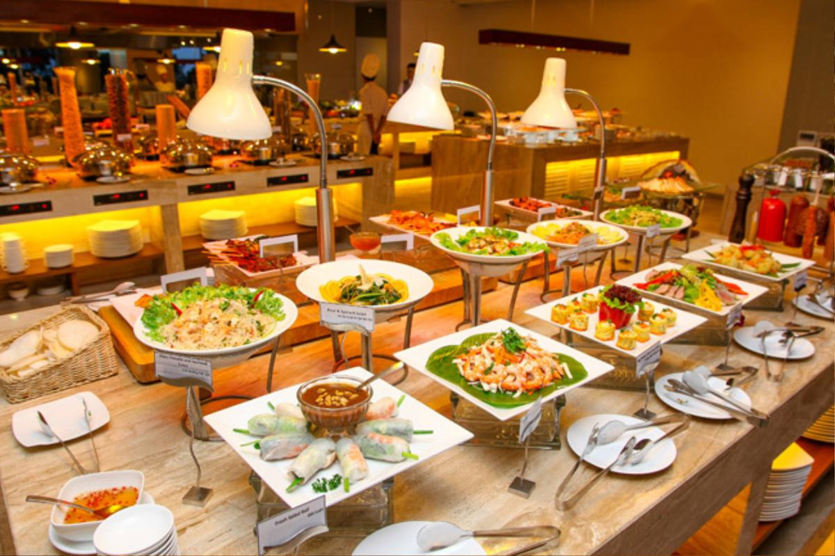 Bị crush 'ép' đãi cả bạn thân đi ăn buffet, nam sinh xót tiền lên mạng hỏi 'cứ hẹn lần đầu là con trai phải auto thanh toán'? Ảnh 2