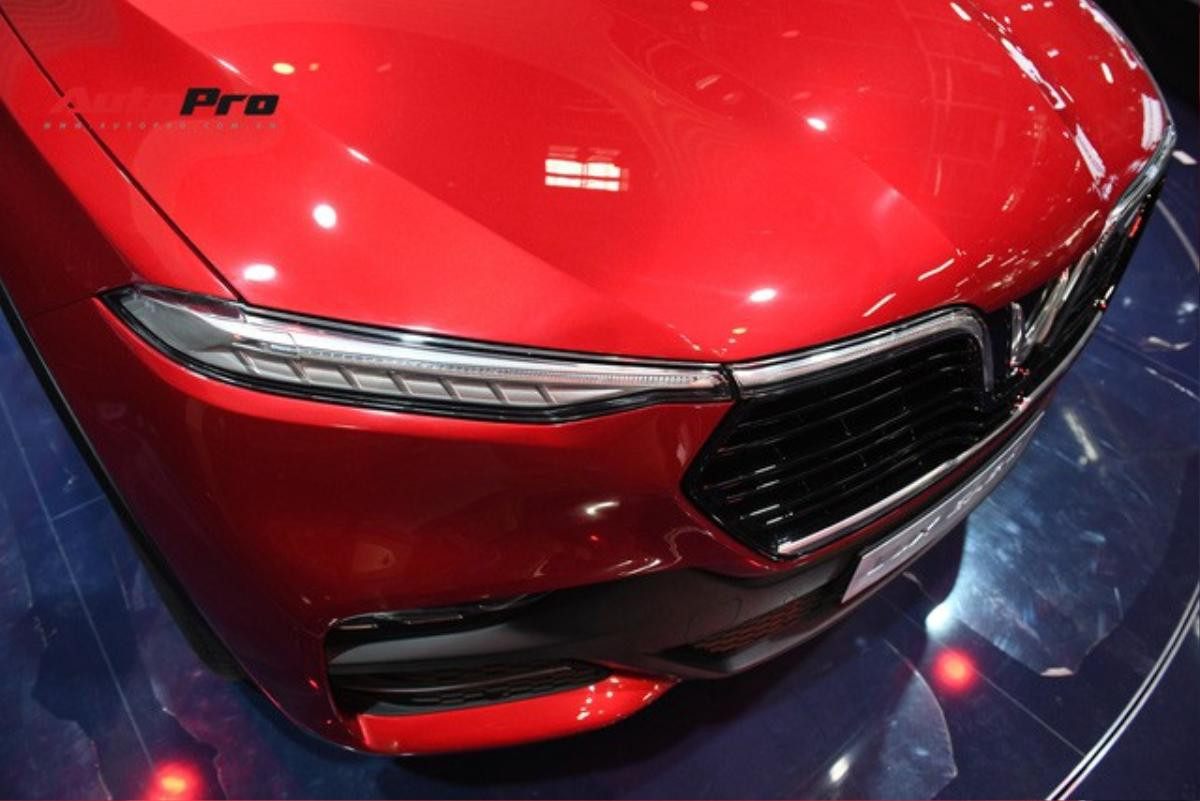 Chi tiết SUV Lux SA2.0 của VinFast vừa được ra mắt tại Paris Motor Show 2018 Ảnh 5