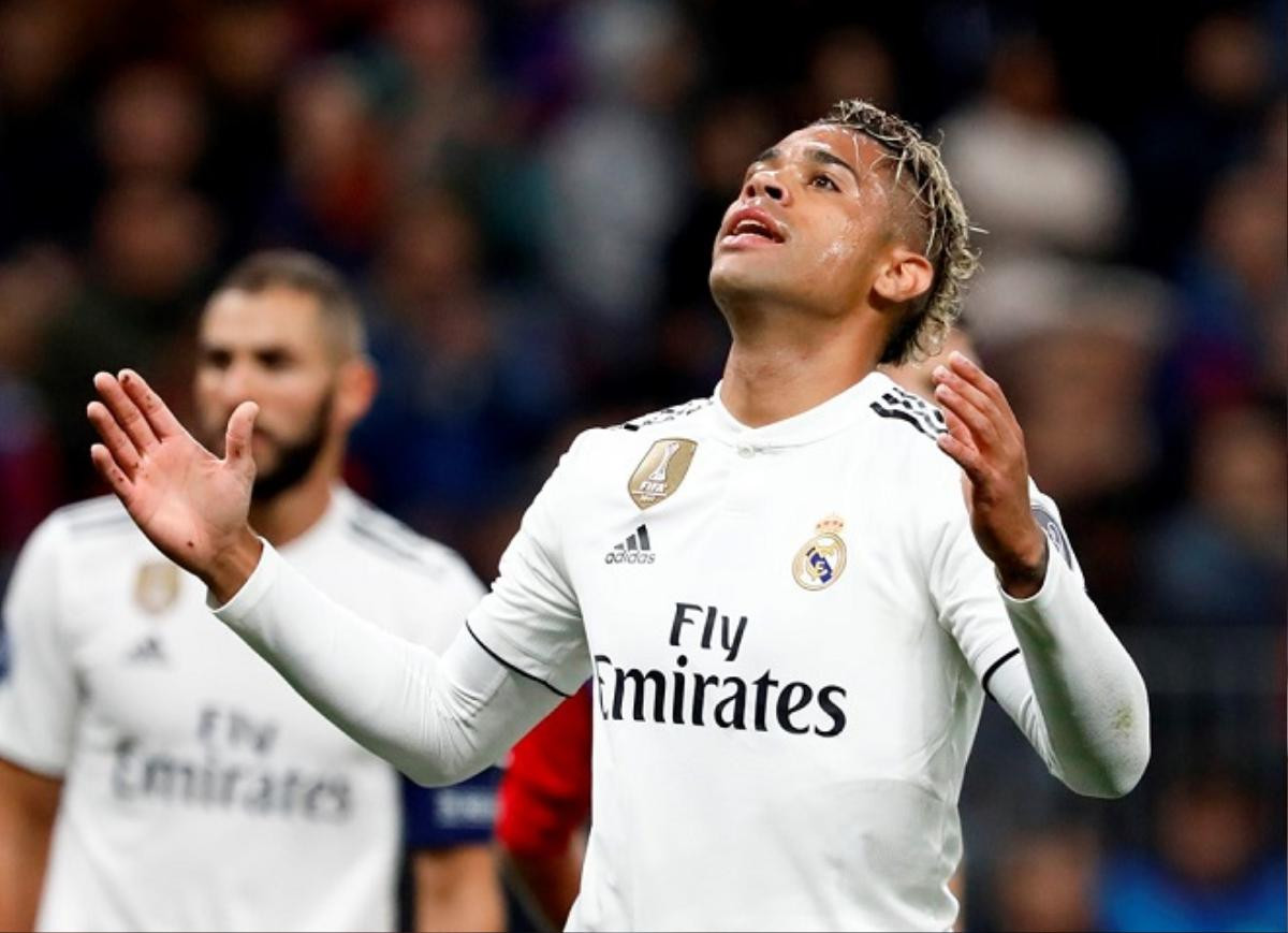 Không còn Ronaldo, Real Madrid bị hạ nhục đến khó tin Ảnh 2