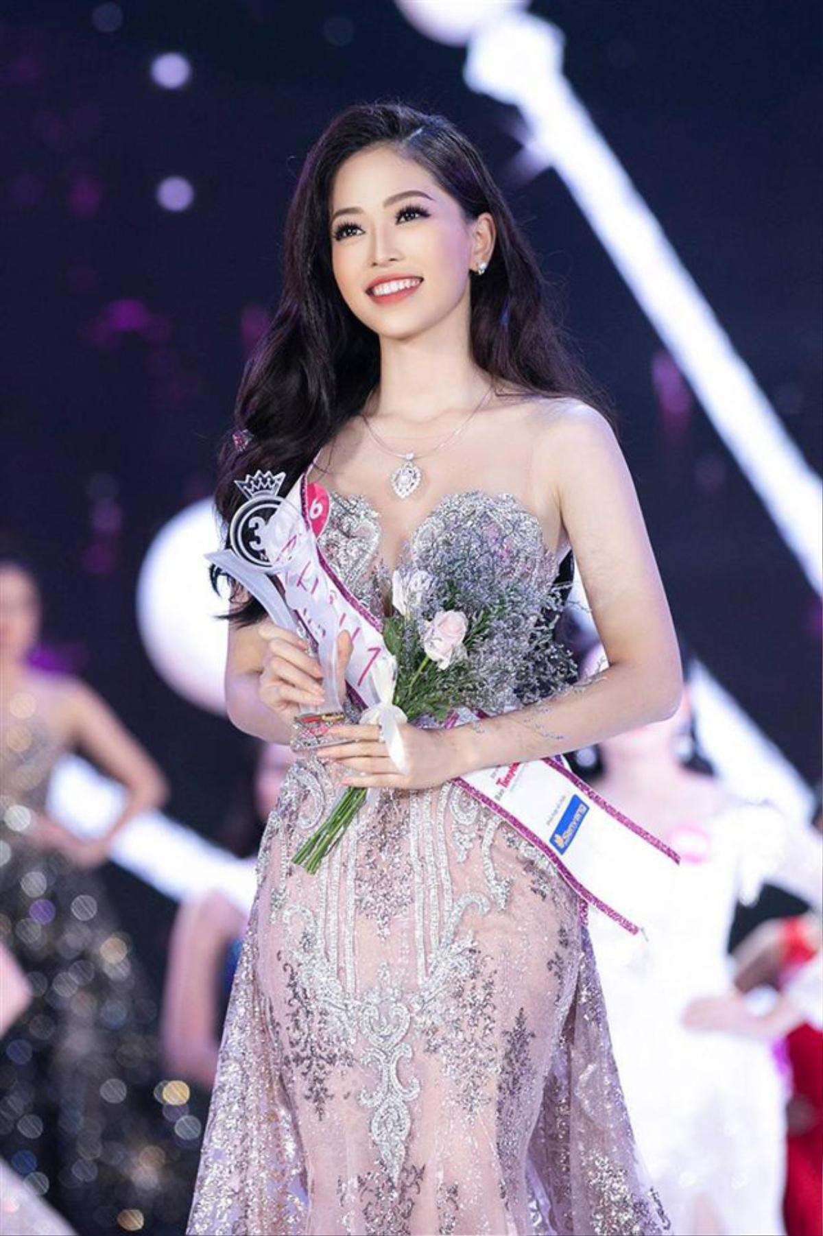 Huyền My và Phương Nga: Một chín, một mười khi cùng là thí sinh trên đấu trường Miss Grand International 2018 Ảnh 3