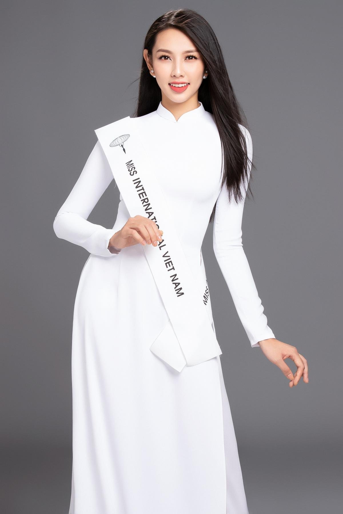 Á hậu Thúy An bất ngờ không dự thi Miss International 2018 và đây là người thay thế Ảnh 3