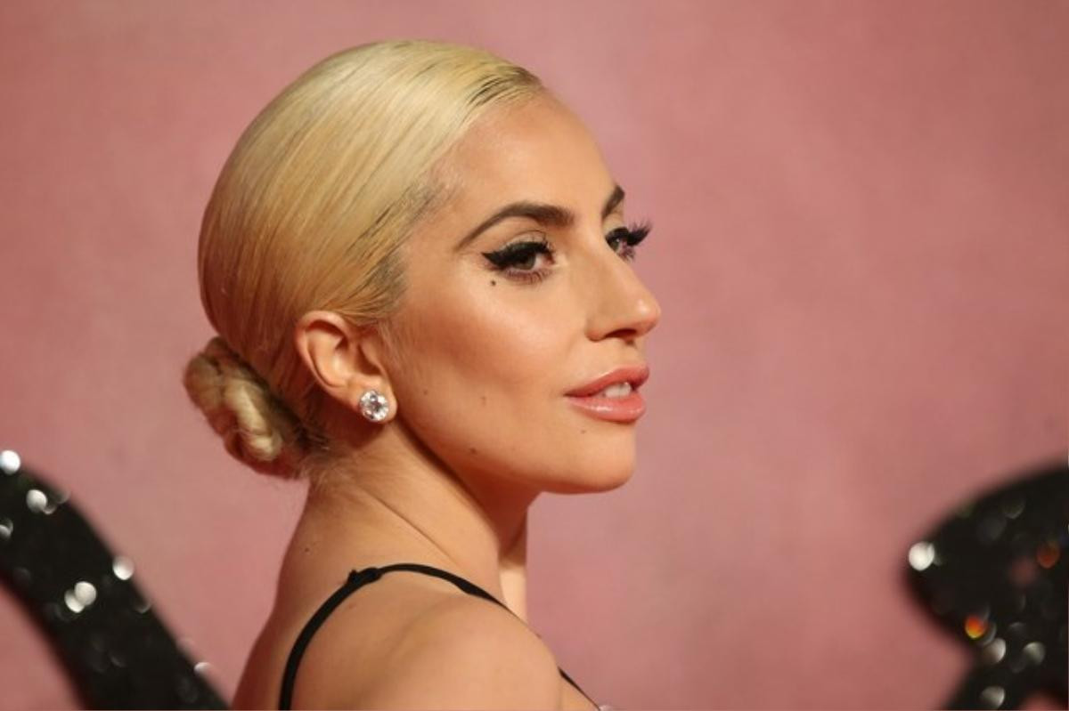 Lady Gaga: Từ nữ ca sĩ lập dị trở thành vì sao vụt sáng trên màn ảnh rộng với 'A Star Is Born' Ảnh 1