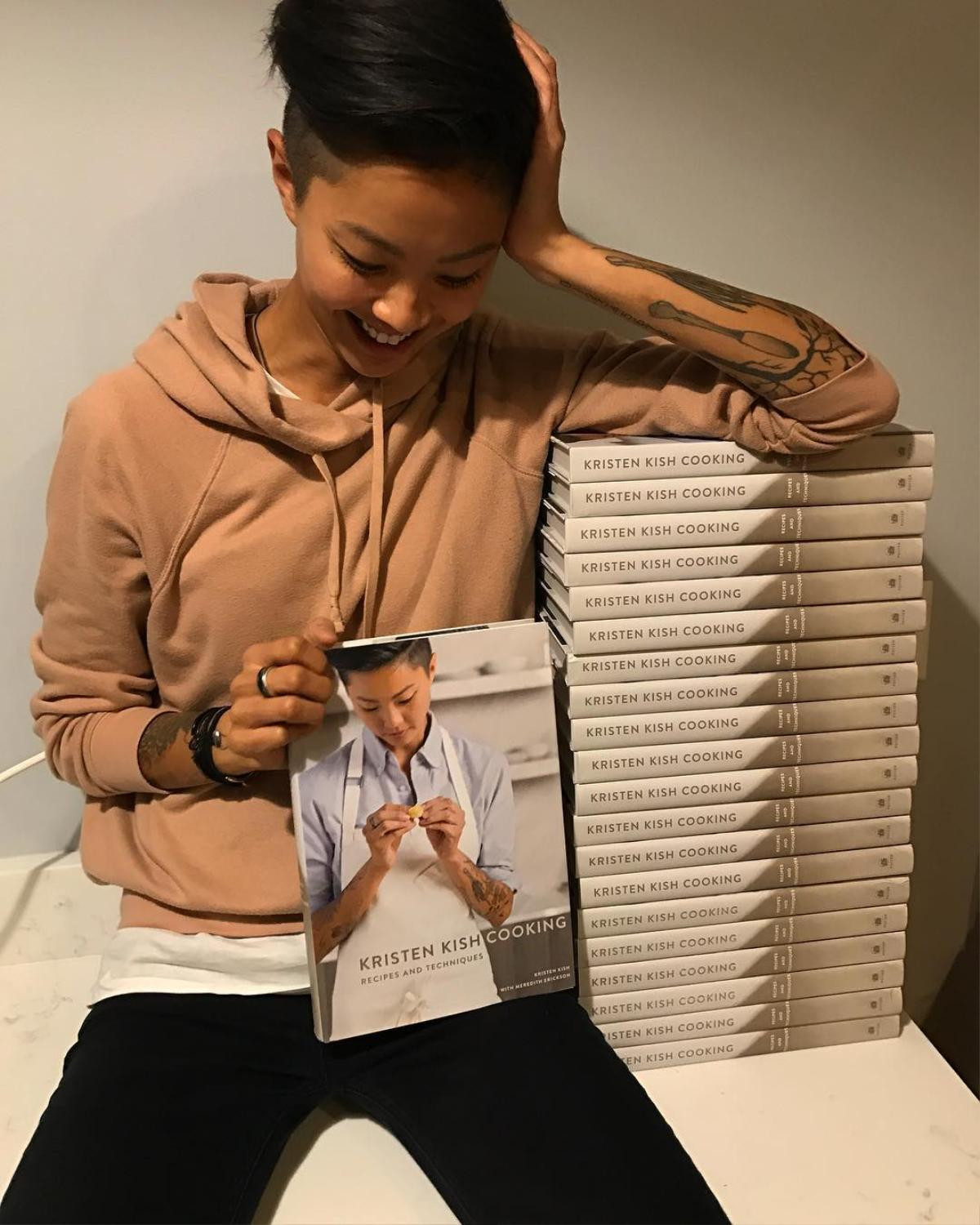 Kristen Kish nữ đầu bếp đồng tính gốc Á nổi tiếng nhất nhì truyền hình quốc tế. Ảnh 6