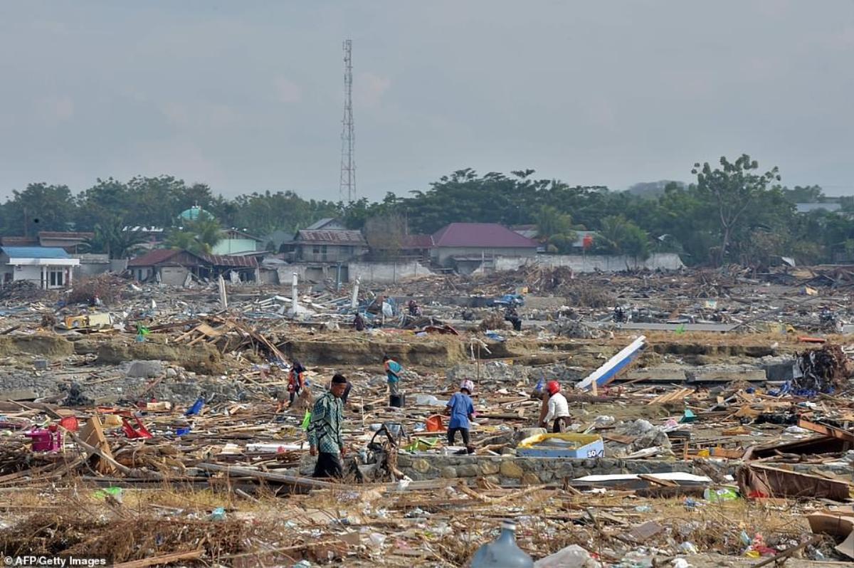 Sau thiên tai kép, hai ngôi làng ở Indonesia bị xóa sổ khỏi hành tinh Ảnh 2