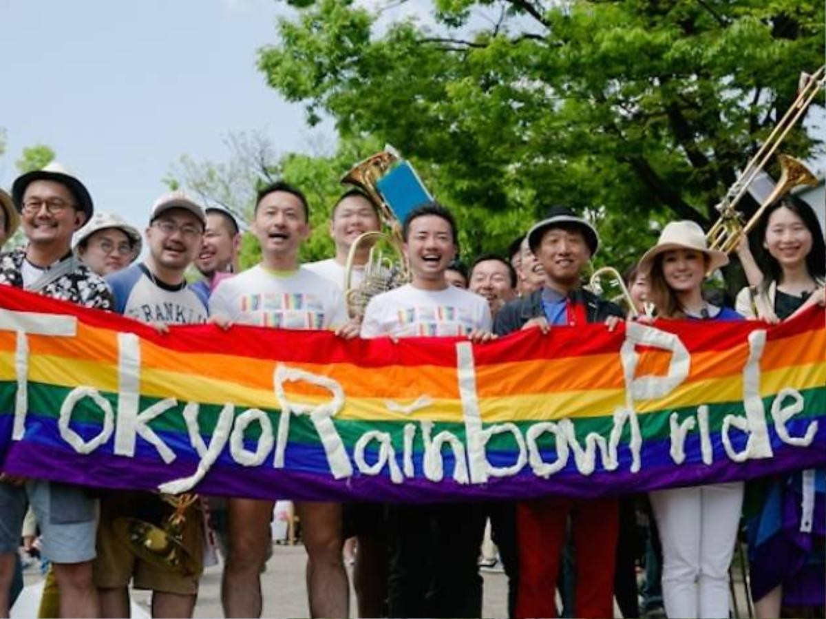 Tokyo đã thông qua luật chống phân biệt đối xử với người LGBT, người dân xuống đường ăn mừng Ảnh 4