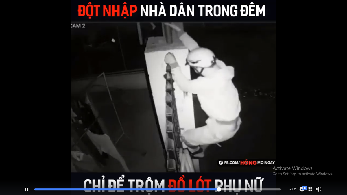 Thanh niên biến thái nhân lúc vắng người đột nhập trộm đồ lót ai ngờ bị camera ghi lại Ảnh 1