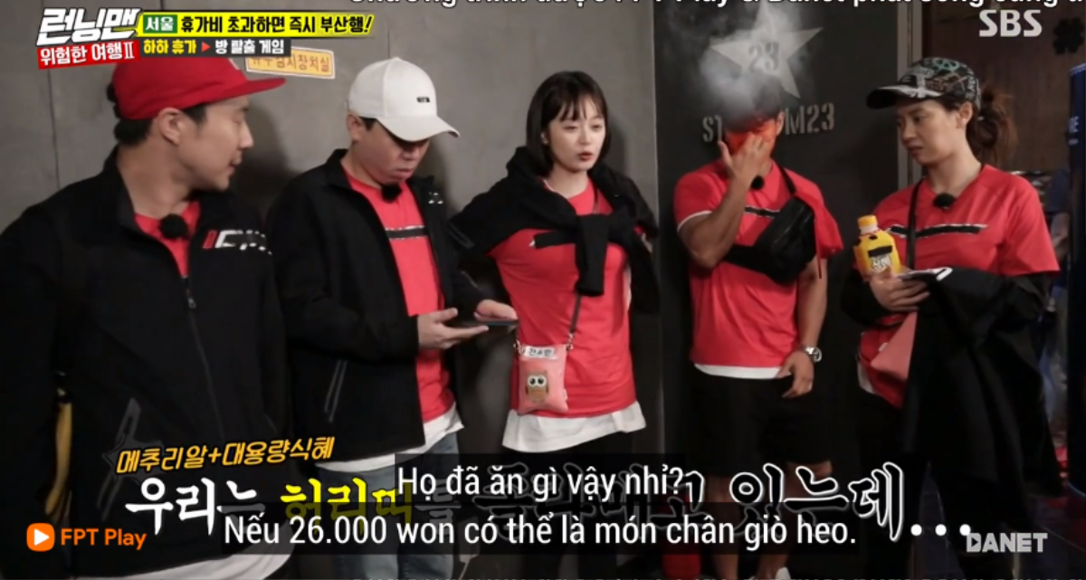 Running Man tập 421: Cảm động với 'bữa cơm kỳ nghỉ' nghèo khó của gia đình Running Man Ảnh 4