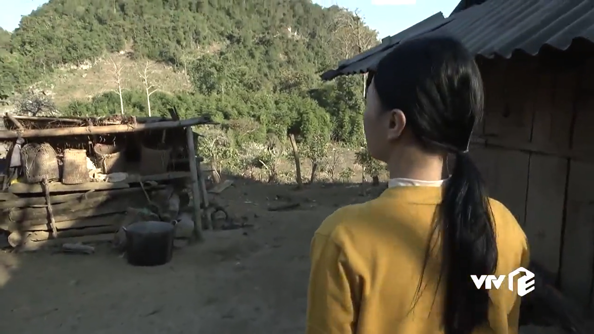 'Quỳnh búp bê' tập 16: Lan cave làm may, vedette My sói vẫn theo ngành, nữ chính đi bán hàng thuê Ảnh 2