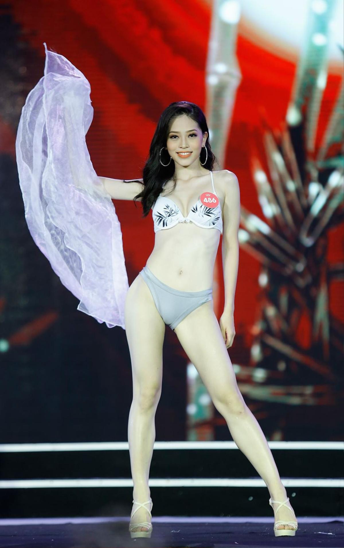 ‘Cuộc chiến’ bikini của 6 đại diện Việt Nam tham gia đấu trường nhan sắc quốc tế 2018 Ảnh 14