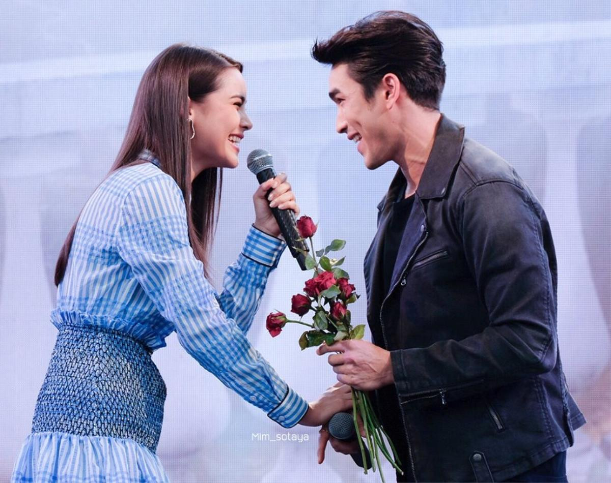 Khi được hỏi về tình yêu với Yaya Urassaya, Nadech: 'Chuyện tình cảm của tụi em còn hơn cả người yêu' Ảnh 5