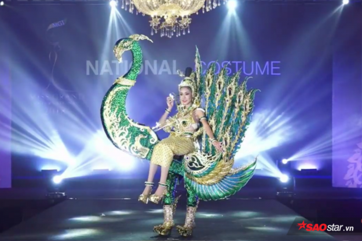 Tự hào với bình luận của fan quốc tế dành cho Bùi Phương Nga tại Miss Grand International 2018: 'Việt Nam nhất định chiến thắng!' Ảnh 16