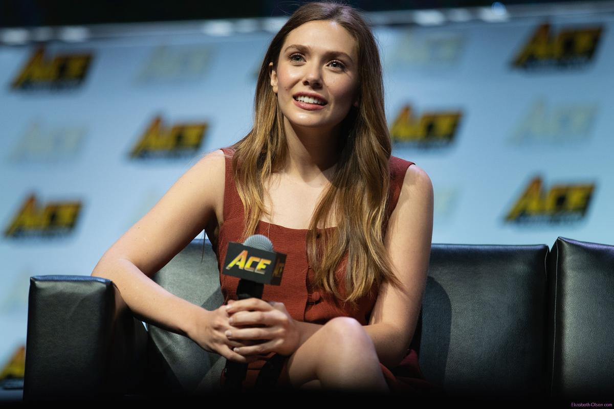 Elizabeth Olsen (Scarlet Witch) chia sẻ về 'Avengers 4': Mọi thứ sẽ trở nên tồi tệ hơn rất nhiều! Ảnh 5