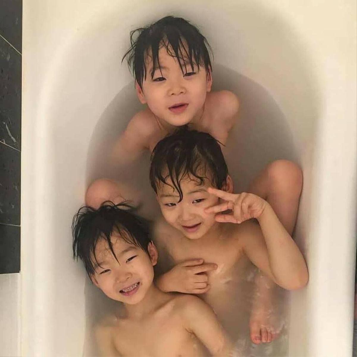 3 năm không lên sóng truyền hình, Daehan - Minguk - Manse vẫn giữ được lực lượng người hâm mộ hùng hậu Ảnh 7