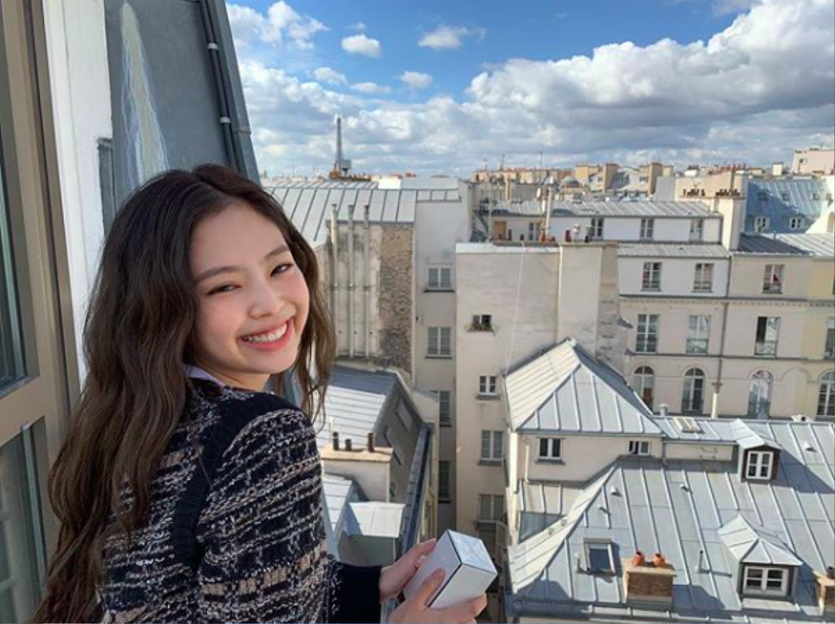 Jennie (BLACKPINK) chính thức gia nhập 'sàn đấu' K-Pop tháng 11 với tư cách là nghệ sĩ solo? Ảnh 2