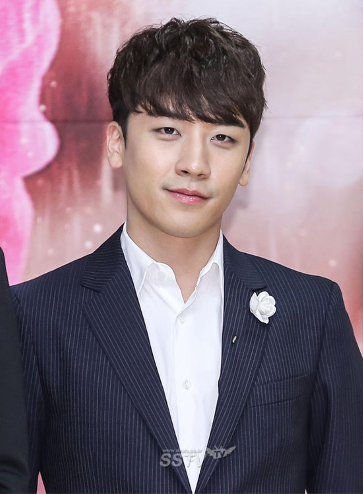 Xuất hiện bằng chứng hẹn hò một năm của Seung Ri (Big Bang) và diễn viên thuộc công ty Bae Doo Na Ảnh 1