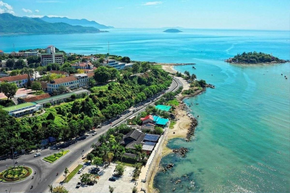 Khung cảnh Đại học Nha Trang nhìn từ trên cao