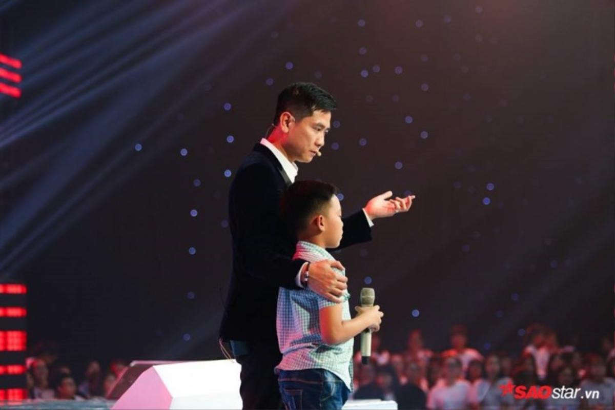 Bất chấp 'sứt mẻ tình cảm', các vị HLV The Voice Kids 2018 vẫn 'chặn' và 'khoá âm' nhau vì những gương mặt nhí này! Ảnh 5