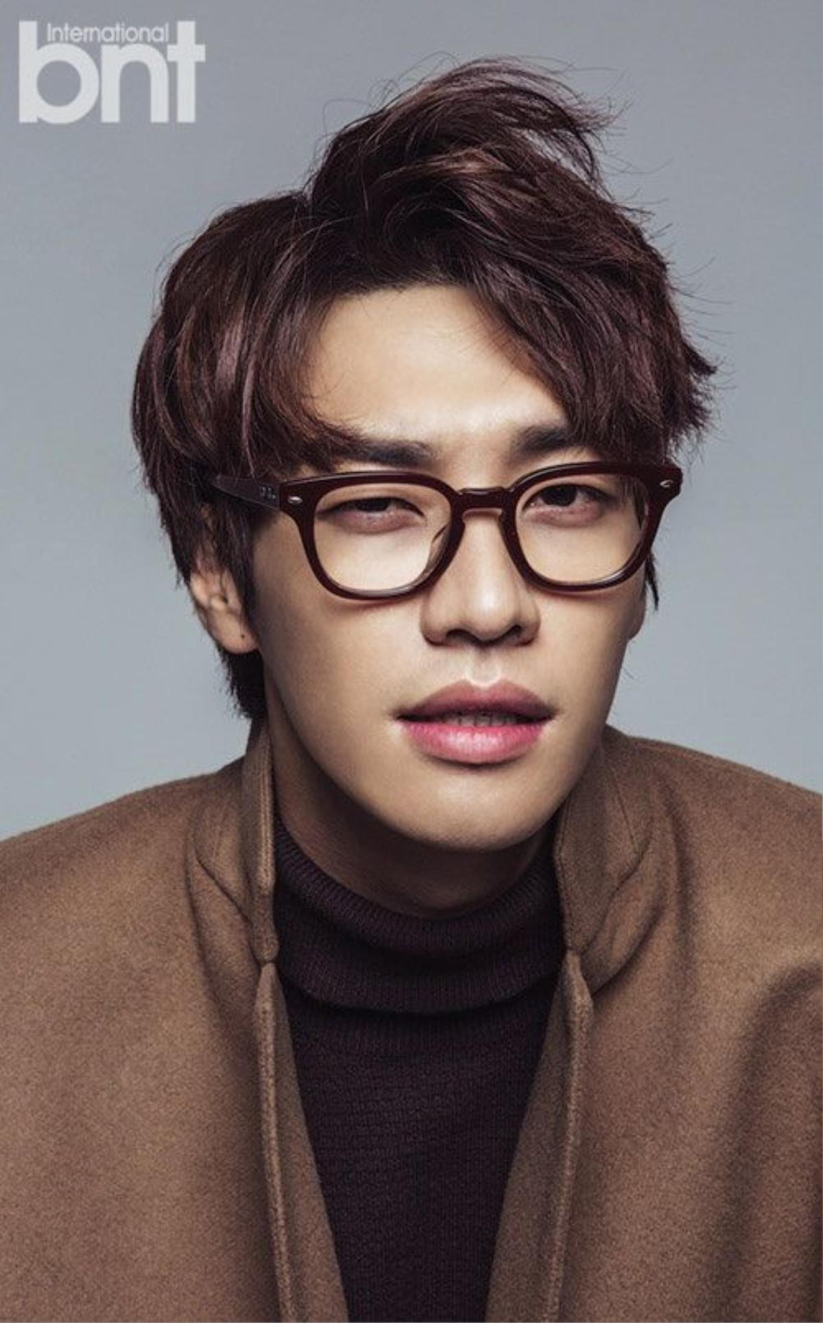 Mỹ nam cao 1m 90 Kim Young Kwang sắp trở thành người mù? Ảnh 7