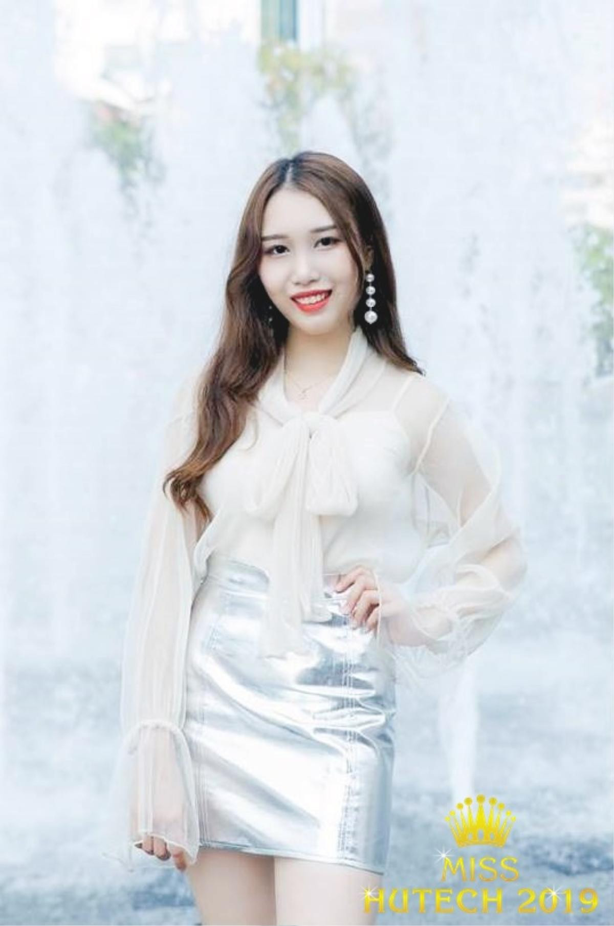 Lộ diện những thí sinh có nhan sắc cực ấn tượng ở vòng loại cuộc thi Miss Hutech 2019 Ảnh 7