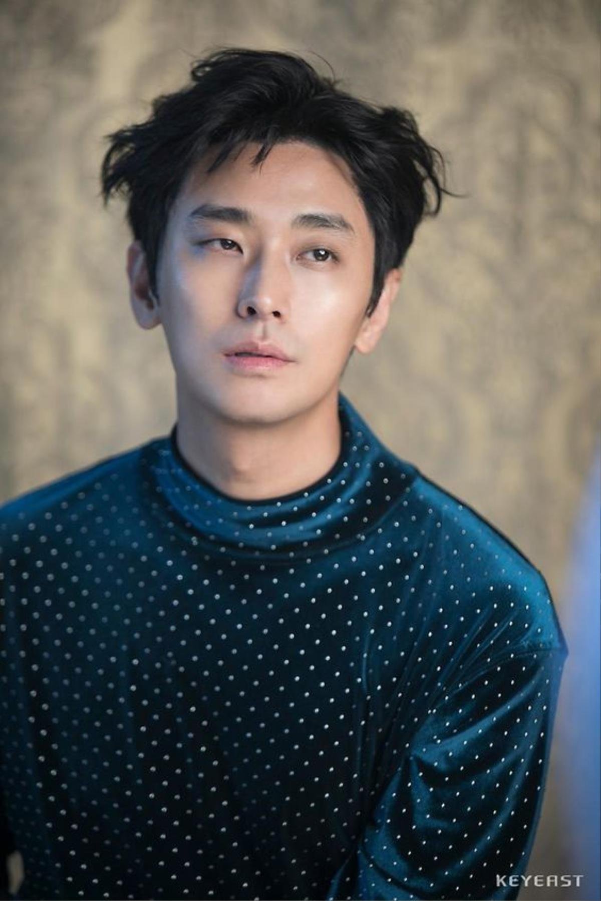 Joo Ji Hoon nói gì về một năm thành công với toàn hit 'bự' của mình? Ảnh 7