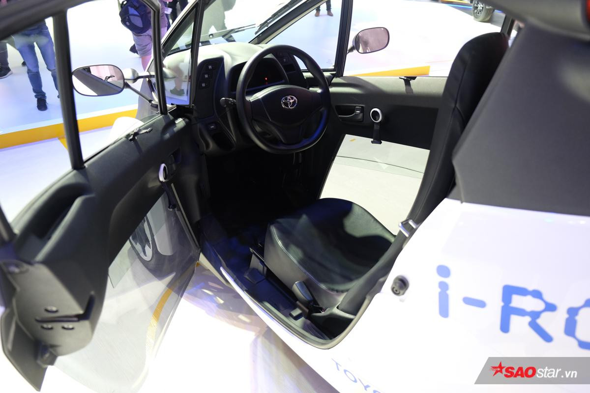 Cận cảnh xe điện Toyota i-ROAD 3 bánh độc đáo tại Vietnam Motor Show 2018 Ảnh 7