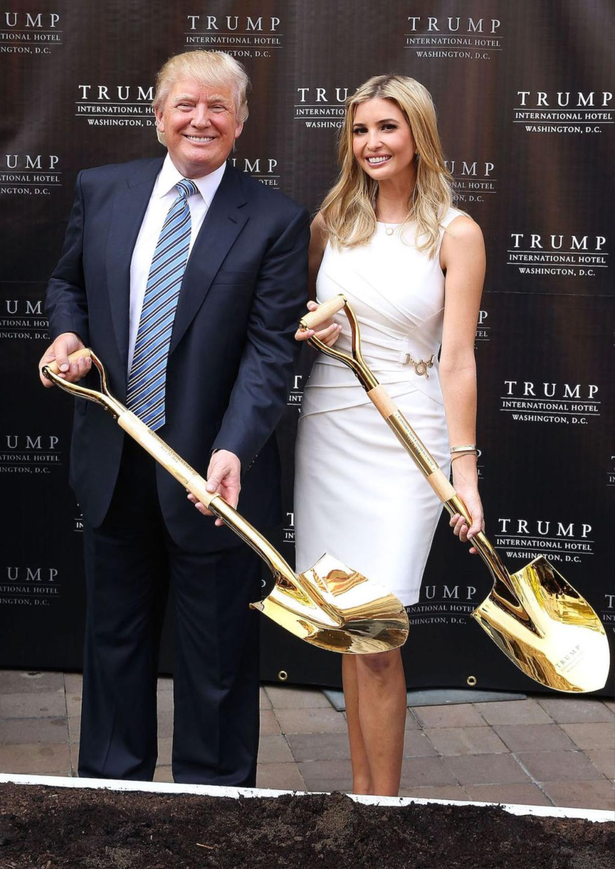 Những điều ít biết về mối quan hệ giữa Tổng thống Trump và 'con gái rượu' Ivanka Ảnh 5