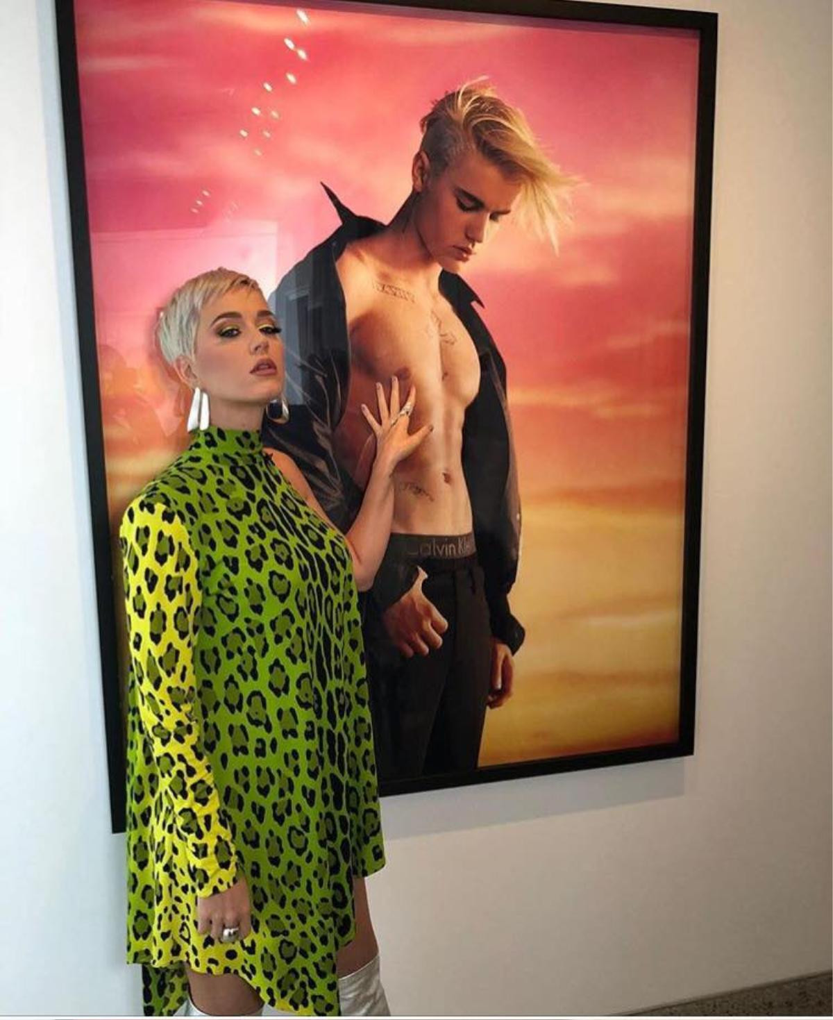 Chuyện gì thế này: Justin Bieber kết hợp Katy Perry và poster single chính thức hé lộ? Ảnh 3