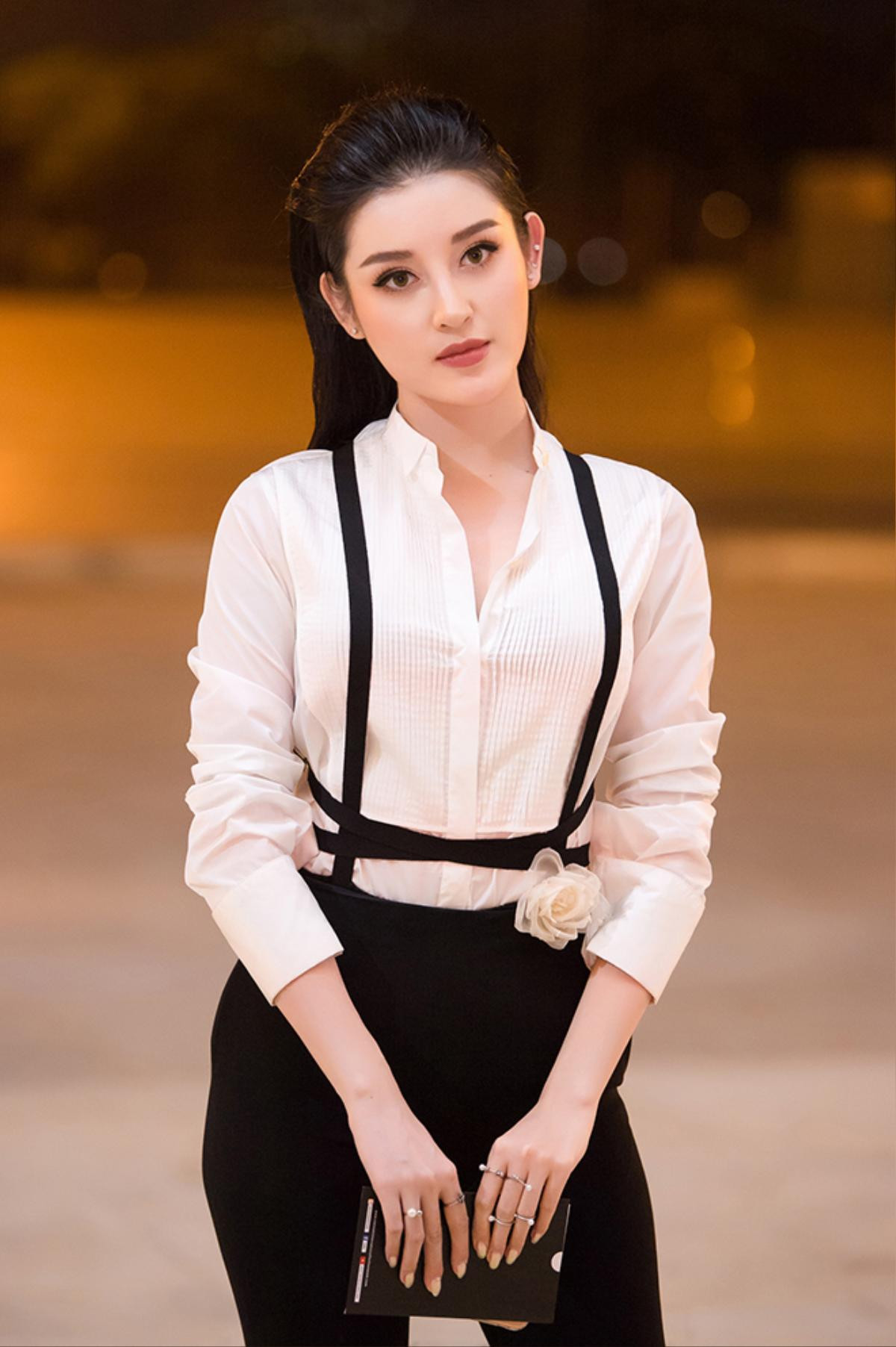 Huyền My chúc mừng Phương Nga lọt top 10 Miss Grand International 2018 Ảnh 3