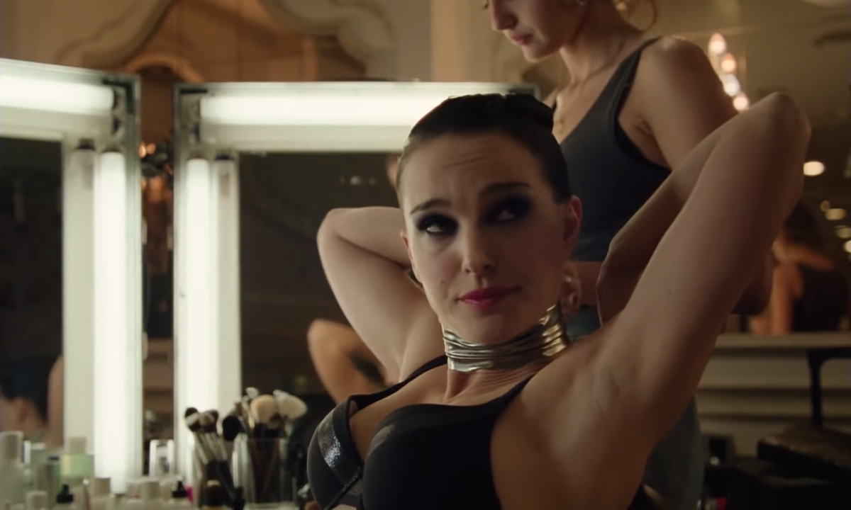 'Thiên nga đen' Natalie Portman hoá ngôi sao nhạc pop trong trailer 'Vox Lux' Ảnh 14